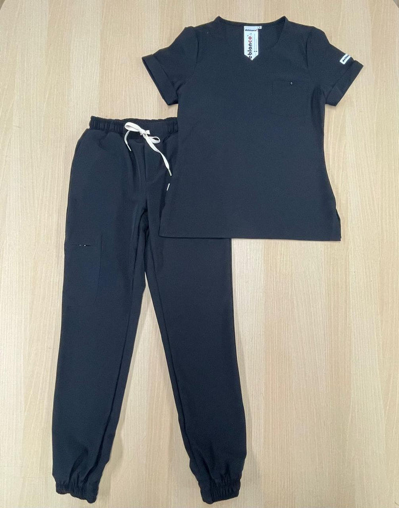 JOGGER Licrado Pantalón y Blusa Dama en Antifluidos Negro REF.: PB 534 RNN