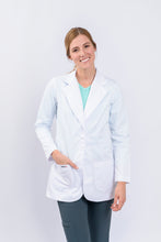 Cargar imagen en el visor de la galería, Bata para Médico Dama Manga 3/4, REF.: LB113GT