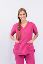 Cargar imagen en el visor de la galería, Pantalón y Blusa Dama en antifluidos CEREZA REF.: PB117AJCE