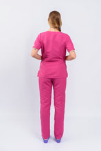 Cargar imagen en el visor de la galería, Pantalón y Blusa Dama en antifluidos CEREZA REF.: PB117AJCE