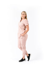 Cargar imagen en el visor de la galería, JOGGER EN DRIL PARA DAMA - PANTALON Y BLUSA  EN DRIL QATAR ROSADO: REF: PB 536 DQR