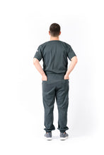 Cargar imagen en el visor de la galería, JOGGER Pantalón y Blusa Unisexo Antifluidos Gris Oscuro Fuerte REF.: PB 483 AUGO
