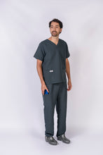 Cargar imagen en el visor de la galería, Pantalón y Blusa Unisexo Antifluidos Gris Oscuro REF.: PB021AJGO
