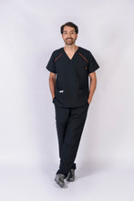 Cargar imagen en el visor de la galería, Pantalón y Blusa Unisexo Antifluidos Negro REF.: PB324AJN-UNA