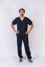 Cargar imagen en el visor de la galería, Pantalón y Blusa Unisexo Antifluidos Azul Noche REF.: PB386AJAN-AR