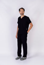 Cargar imagen en el visor de la galería, Pantalón y Blusa Unisexo Antifluidos Negro Oscuro REF.: PB021AJN