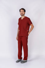 Cargar imagen en el visor de la galería, Pantalón y Blusa Unisexo Antifluidos Vino tinto REF.: PB021AJVT