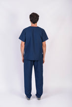 Cargar imagen en el visor de la galería, Pantalón y Blusa Unisexo Antifluidos Azul Oscuro REF.: PB324AJAO-RO