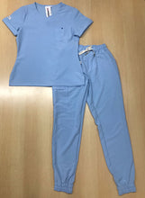 Cargar imagen en el visor de la galería, Jogger Licrado Pantalón y Blusa Dama en Antifluidos Azul claro REF.: PB 534 RNAC