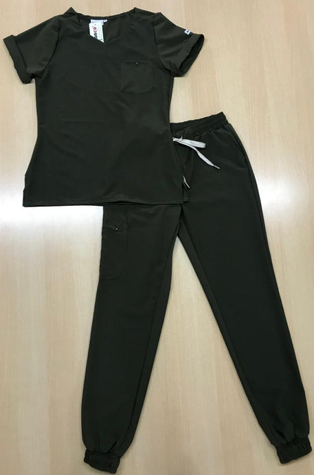 Jogger Licrado Pantalón y Blusa Dama en Antifluidos Verde  REF.: PB 534 RNV