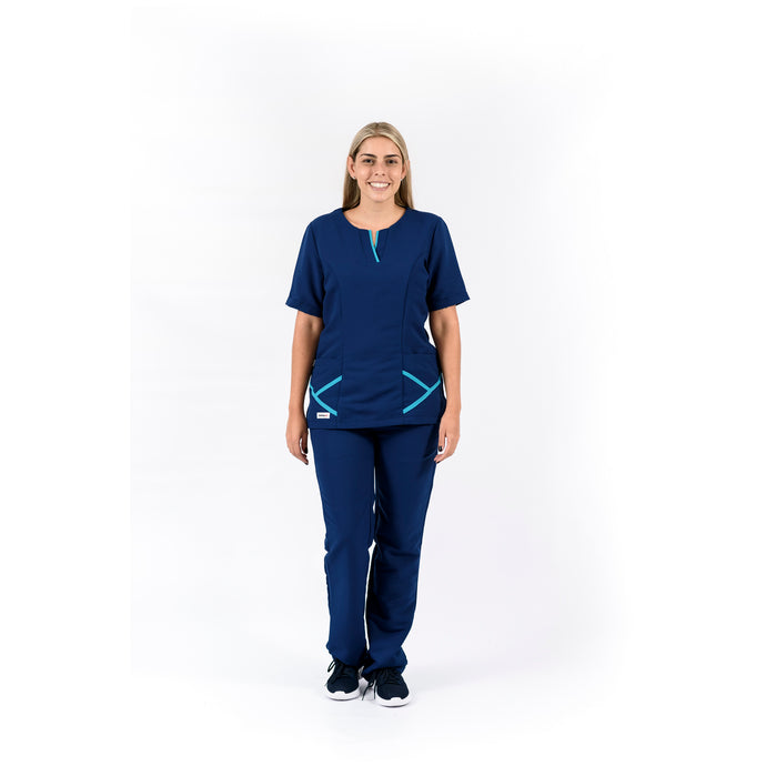 Pantalón y Blusa Dama en Antifluidos Azul Indigo Medio REF.: PB459AJAIM-AL