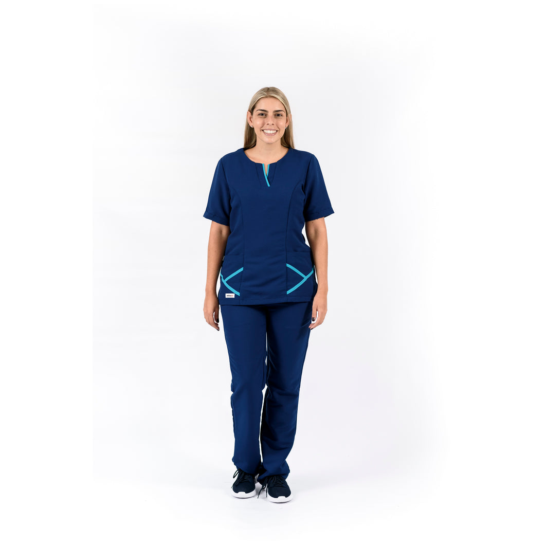 Pantalón y Blusa Dama en Antifluidos Azul Indigo Medio REF.: PB459AJAIM-AL