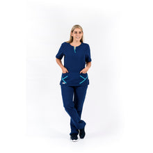 Cargar imagen en el visor de la galería, Pantalón y Blusa Dama en Antifluidos Azul Indigo Medio REF.: PB459AJAIM-AL