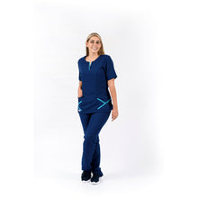 Cargar imagen en el visor de la galería, Pantalón y Blusa Dama en Antifluidos Azul Indigo Medio REF.: PB459AJAIM-AL
