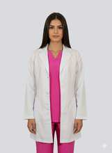 Cargar imagen en el visor de la galería, Bata Médica 3/4 para Dama - REF: LB228