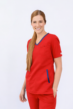 Cargar imagen en el visor de la galería, Pantalón y Blusa Antifluidos Para Dama  REF: PB235