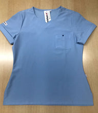 Cargar imagen en el visor de la galería, Jogger Licrado Pantalón y Blusa Dama en Antifluidos Azul claro REF.: PB 534 RNAC