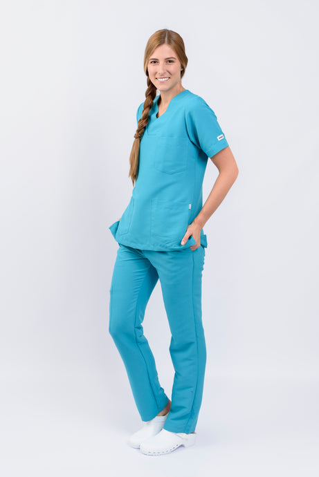 Pantalón y Blusa Dama Antifluidos azul aguamarina REF.: PB032ANAGO