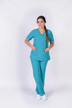 Cargar imagen en el visor de la galería, Pantalón y Blusa Dama en antifluidos azul aguamarina REF.: PB179AJAGO-AO