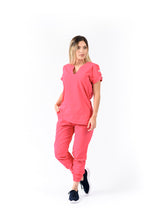 Cargar imagen en el visor de la galería, JOGGER Pantalón y Blusa Dama en Algodón teñido Magenta REF: PB 480 GMG