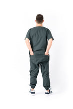 Cargar imagen en el visor de la galería, JOGGER Pantalón y Blusa Unisexo Algodon Gris Oscuro REF.: PB 482 CGO