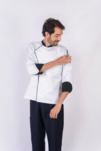Cargar imagen en el visor de la galería, Blusa para cheff con broches REF: LB230GT-UN