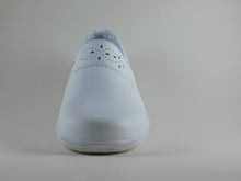 Cargar imagen en el visor de la galería, Zapato Blanco para Dama en Cuero REF.: ZA4325