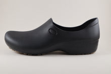 Cargar imagen en el visor de la galería, Zapato Unisexo Negro Importado del Brasil REF.: ZA7001N