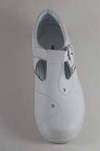 Cargar imagen en el visor de la galería, Zapato Blanco para Dama en Cuero REF.: ZA4335