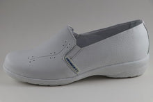 Cargar imagen en el visor de la galería, Zapato Blanco para Dama en Cuero REF.: ZA4330