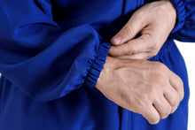 Cargar imagen en el visor de la galería, Traje de bioseguridad antifluidos unisex Azul indigo REF.: TB 01 TAI