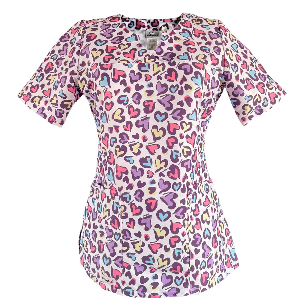 Blusa para Dama  Antifluidos Lisboa ANTIBACTERIAL Estampada corazones animal print REF.: BD771ALEAP