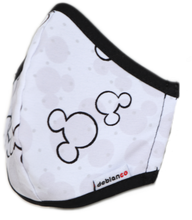 Cargar imagen en el visor de la galería, MASCARILLA PARA NIÑOS EN ANTIFLUIDOS NEPAL ANTIBACTERIAL ESTAMPADO DE DISNEY SILUETAS MICKEY MOUSE REF :AM 724 ANESM-N